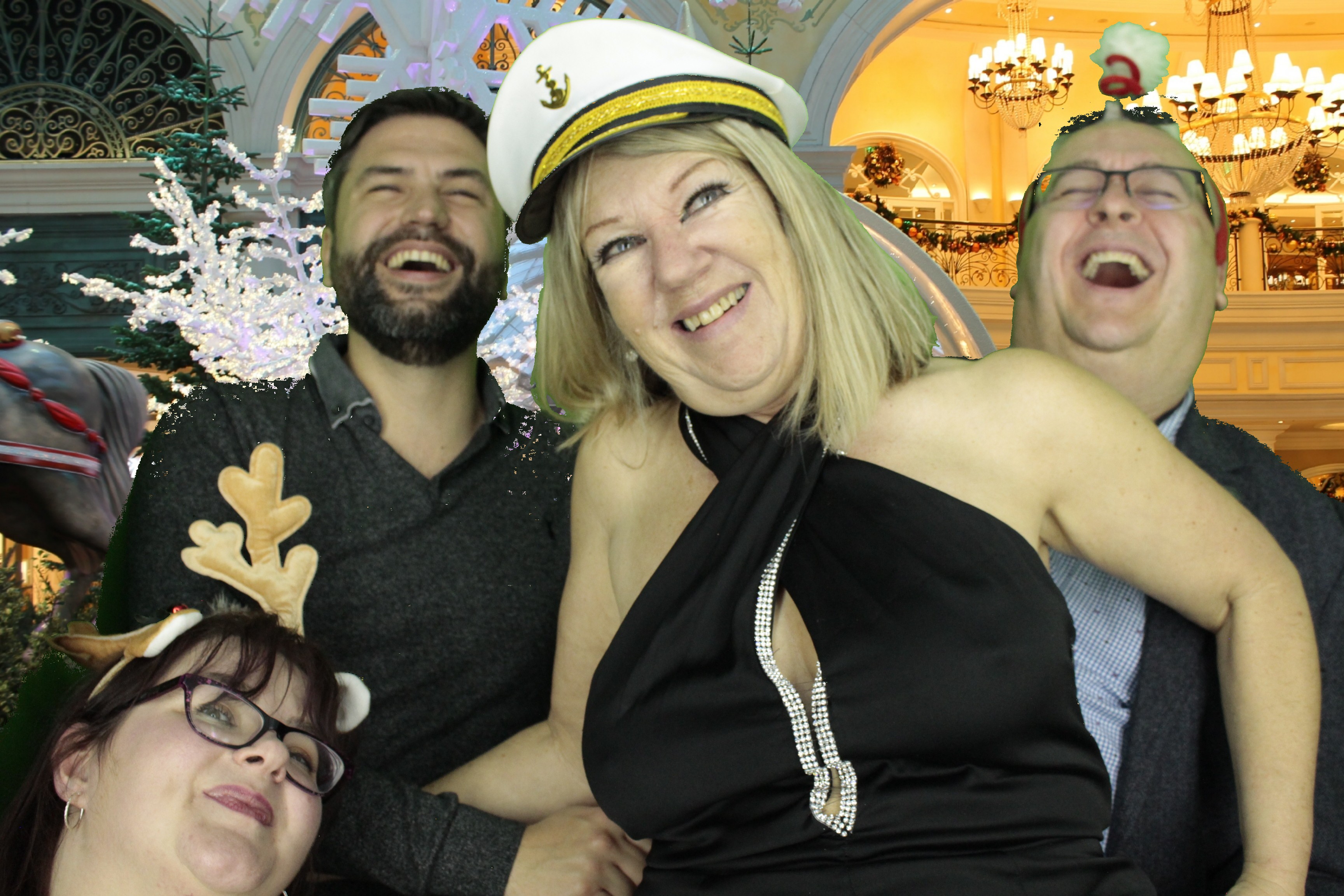 Ocean Network Express Christmas Party 2019 | View more photos from the event at gallery.myphotoboothexperience.co.uk/u/MyPhotoBoothExperienceLtd/Ocean-Network-Express-Christmas-Party-2019